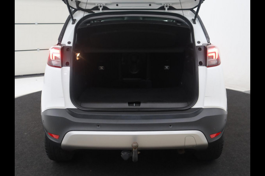Opel Crossland X 1.2 Turbo Innovation | Cruise control | Stuur/stoel verwarming | Camera | Park assist | Trekhaak | Head-up | Carplay