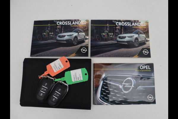 Opel Crossland X 1.2 Turbo Innovation | Cruise control | Stuur/stoel verwarming | Camera | Park assist | Trekhaak | Head-up | Carplay