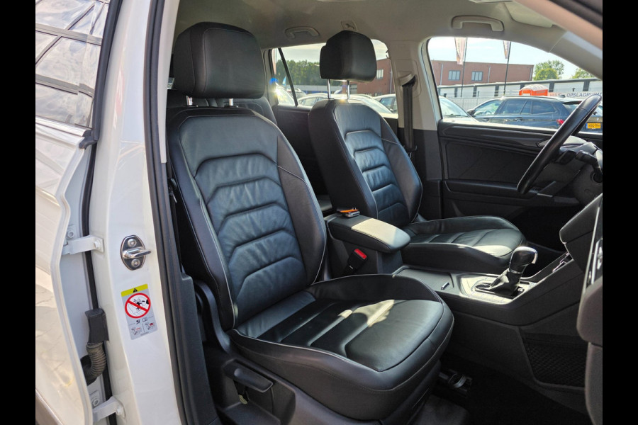 Volkswagen Tiguan Allspace 1.4 TSI Highline 7P | LEDER | 360 CAMERA | TREKHAAK