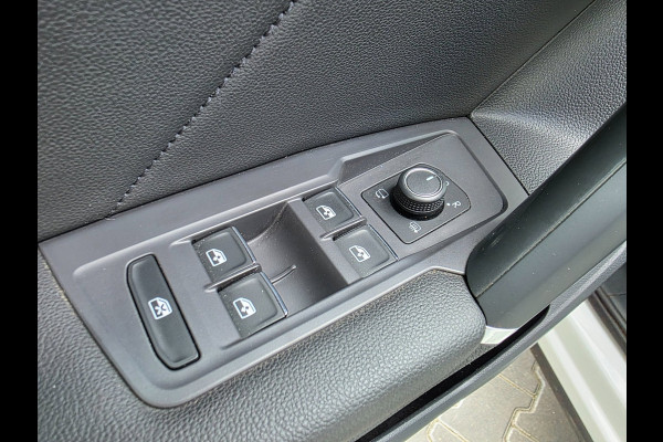 Volkswagen Tiguan Allspace 1.4 TSI Highline 7P | LEDER | 360 CAMERA | TREKHAAK