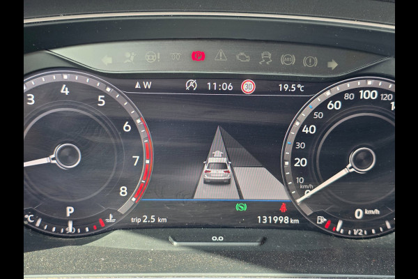 Volkswagen Tiguan Allspace 1.4 TSI Highline 7P | LEDER | 360 CAMERA | TREKHAAK
