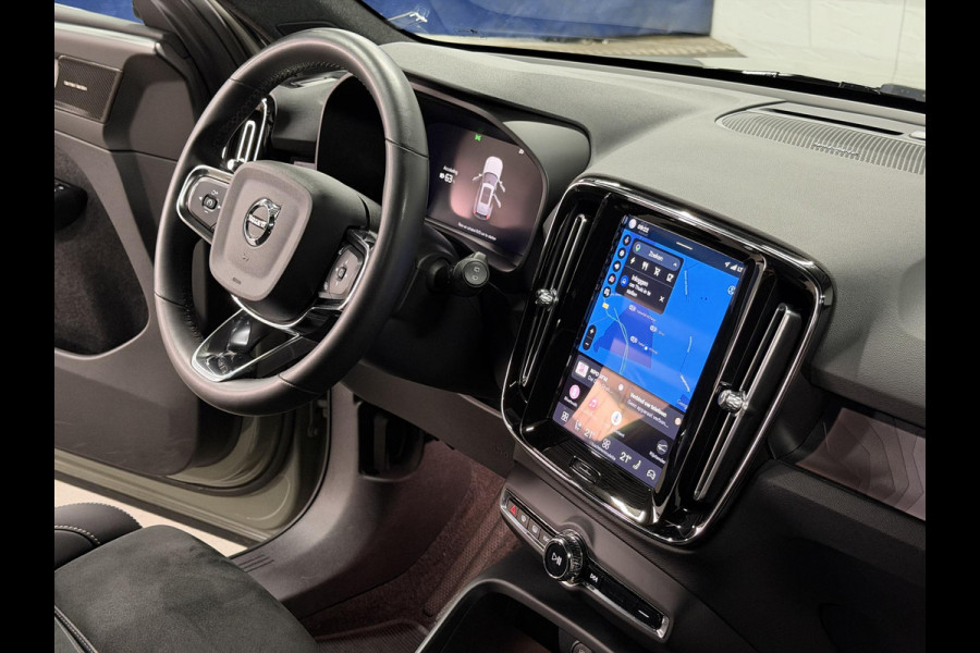 Volvo XC40 Single motor Ultimate Trekhaak | Open dak | Adapt. cruise control | Warmtepomp | 360 Camera | Stuur-/Stoelverwarming | Harman/Kardon | Carplay