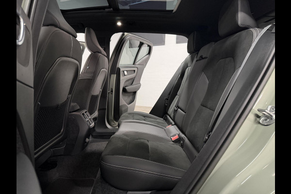Volvo XC40 Single motor Ultimate Trekhaak | Open dak | Adapt. cruise control | Warmtepomp | 360 Camera | Stuur-/Stoelverwarming | Harman/Kardon | Carplay