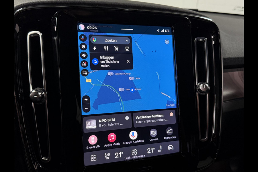 Volvo XC40 Single motor Ultimate Trekhaak | Open dak | Adapt. cruise control | Warmtepomp | 360 Camera | Stuur-/Stoelverwarming | Harman/Kardon | Carplay