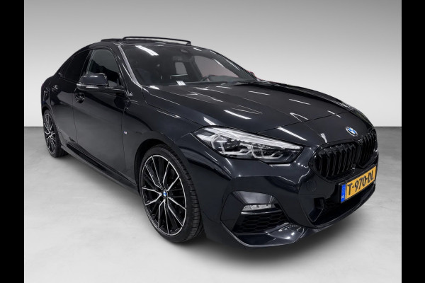 BMW 2 Serie Gran Coupé 218i M-SPORT PANO/M-STOELEN/H-UP/LEDER/CAM/DAB/CARPLAY///