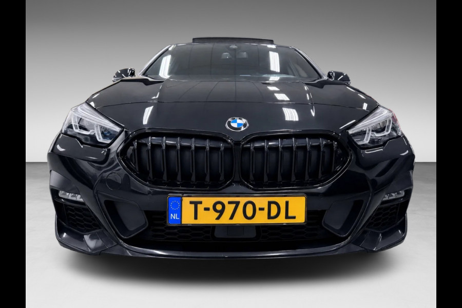 BMW 2 Serie Gran Coupé 218i M-SPORT PANO/M-STOELEN/H-UP/LEDER/CAM/DAB/CARPLAY///