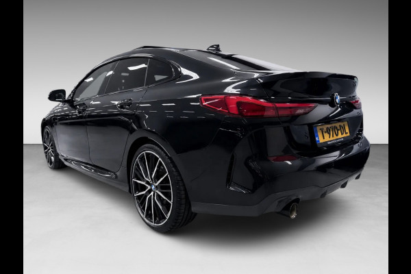 BMW 2 Serie Gran Coupé 218i M-SPORT PANO/M-STOELEN/H-UP/LEDER/CAM/DAB/CARPLAY///
