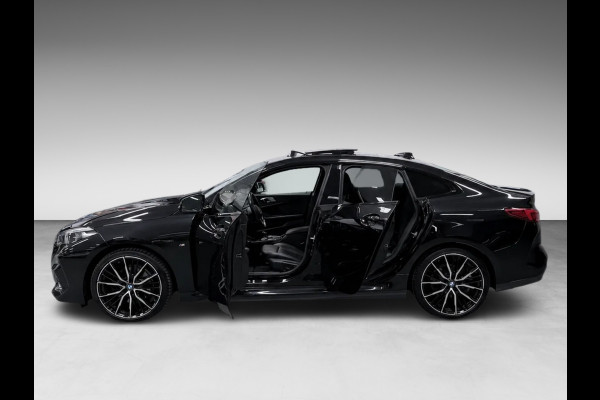 BMW 2 Serie Gran Coupé 218i M-SPORT PANO/M-STOELEN/H-UP/LEDER/CAM/DAB/CARPLAY///