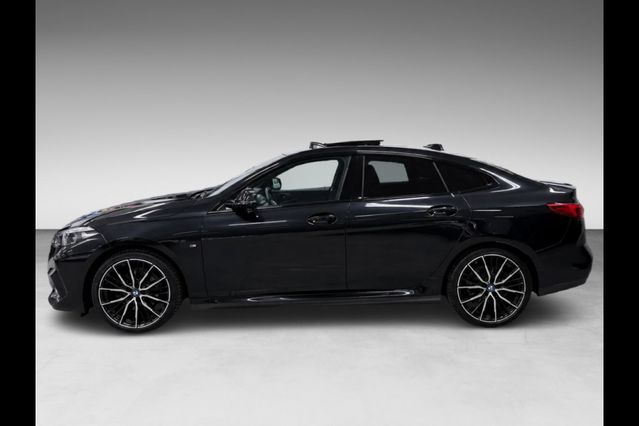 BMW 2 Serie Gran Coupé 218i M-SPORT PANO/M-STOELEN/H-UP/LEDER/CAM/DAB/CARPLAY///