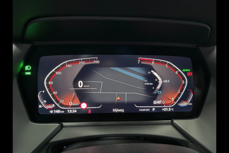BMW 2 Serie Gran Coupé 218i M-SPORT PANO/M-STOELEN/H-UP/LEDER/CAM/DAB/CARPLAY///
