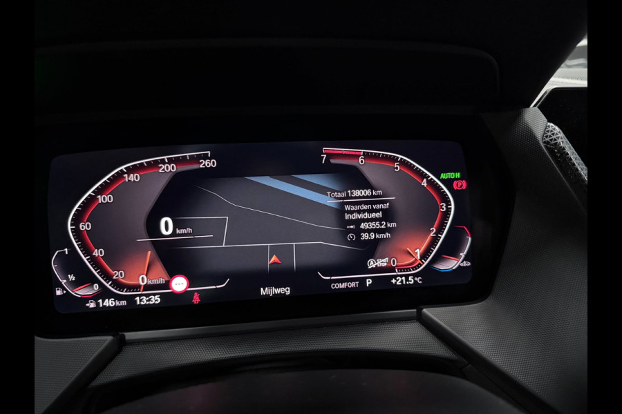 BMW 2 Serie Gran Coupé 218i M-SPORT PANO/M-STOELEN/H-UP/LEDER/CAM/DAB/CARPLAY///