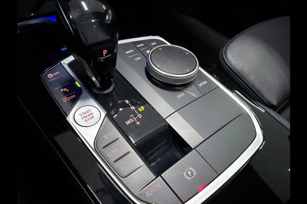 BMW 2 Serie Gran Coupé 218i M-SPORT PANO/M-STOELEN/H-UP/LEDER/CAM/DAB/CARPLAY///