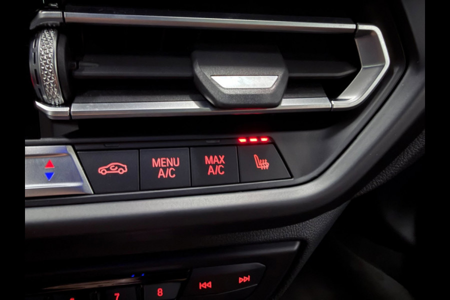 BMW 2 Serie Gran Coupé 218i M-SPORT PANO/M-STOELEN/H-UP/LEDER/CAM/DAB/CARPLAY///