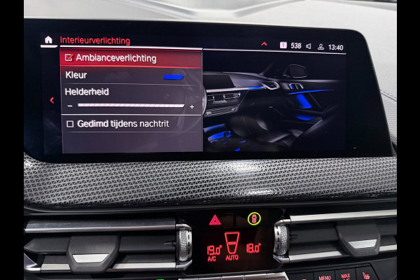 BMW 2 Serie Gran Coupé 218i M-SPORT PANO/M-STOELEN/H-UP/LEDER/CAM/DAB/CARPLAY///