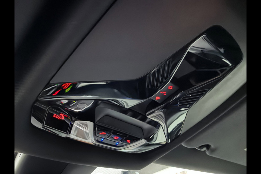 BMW 2 Serie Gran Coupé 218i M-SPORT PANO/M-STOELEN/H-UP/LEDER/CAM/DAB/CARPLAY///
