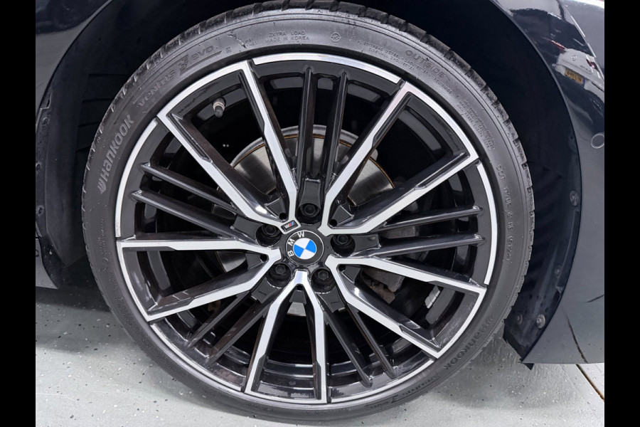 BMW 2 Serie Gran Coupé 218i M-SPORT PANO/M-STOELEN/H-UP/LEDER/CAM/DAB/CARPLAY///