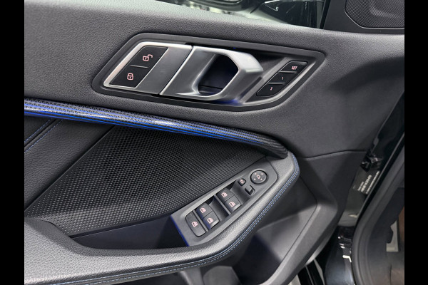 BMW 2 Serie Gran Coupé 218i M-SPORT PANO/M-STOELEN/H-UP/LEDER/CAM/DAB/CARPLAY///