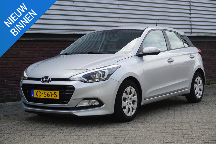 Hyundai i20 1.0 T-GDI 100PK/Dealeronderhouden/Camera/Navi/ 2e Eigenaar.