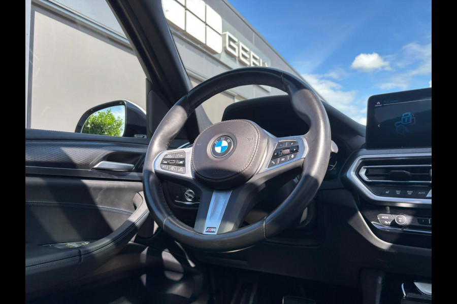 BMW iX3 High Executive 80 kWh 285 PK | M Pakket | Panoramadak | 360 graden camera | Sportstoelen | Harman/kardon | Keyless entry | Elektrische achterklep | Stoelverwarming | Head Up Display