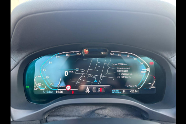 BMW iX3 High Executive 80 kWh 285 PK | M Pakket | Panoramadak | 360 graden camera | Sportstoelen | Harman/kardon | Keyless entry | Elektrische achterklep | Stoelverwarming | Head Up Display