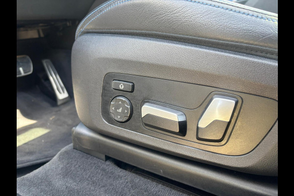 BMW iX3 High Executive 80 kWh 285 PK | M Pakket | Panoramadak | 360 graden camera | Sportstoelen | Harman/kardon | Keyless entry | Elektrische achterklep | Stoelverwarming | Head Up Display