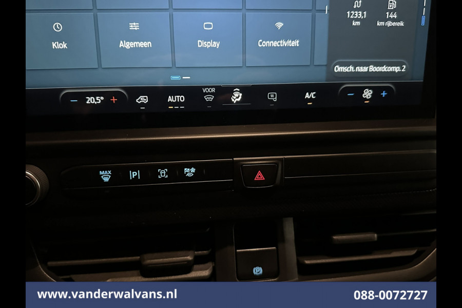 Ford Transit Custom 2.0 TDCI 136pk L2H1 Euro6 Airco | Camera | LED | Cruisecontrol Verwarmde voorruit, Parkeersensoren, Bijrijdersbank, 2740kg trekvermogen