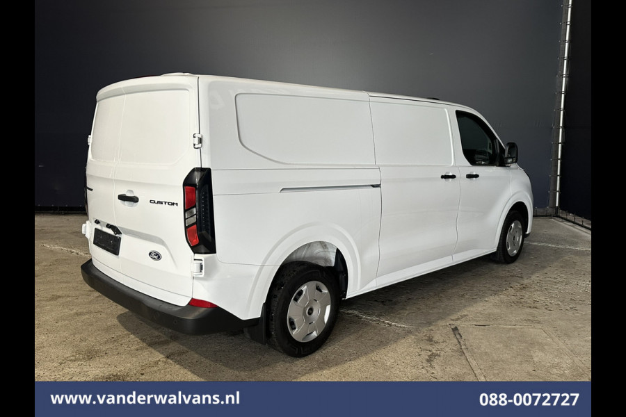 Ford Transit Custom 2.0 TDCI 136pk L2H1 Euro6 Airco | Camera | LED | Cruisecontrol Verwarmde voorruit, Parkeersensoren, Bijrijdersbank, 2740kg trekvermogen