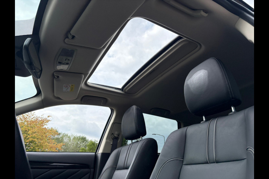 Mitsubishi Outlander 2.0 PHEV S-Edition AUTOMAAT (RIJKLAARPRIJS/BOVAG)