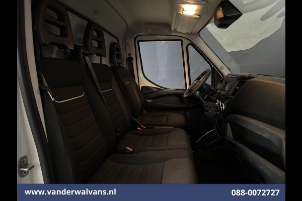 Iveco Daily 35C16H 157pk Bakwagen Laadklep Dubbel Lucht Euro6 Airco | 1010kg laadvermogen Bijrijdersbank