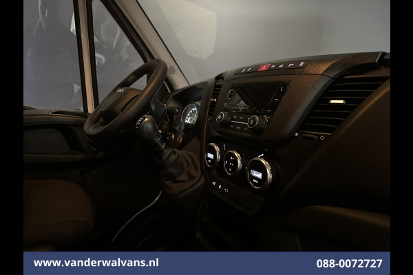 Iveco Daily 35C16H 157pk Bakwagen Laadklep Dubbel Lucht Euro6 Airco | 1010kg laadvermogen Bijrijdersbank