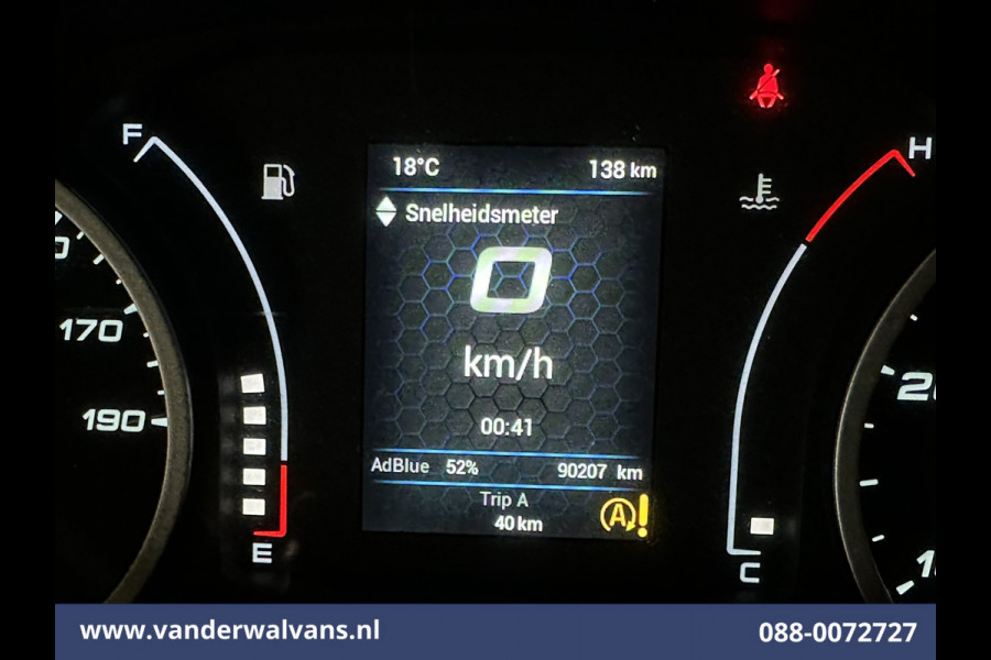 Iveco Daily 35C16H 157pk Bakwagen Laadklep Dubbel Lucht Euro6 Airco | 1010kg laadvermogen Bijrijdersbank