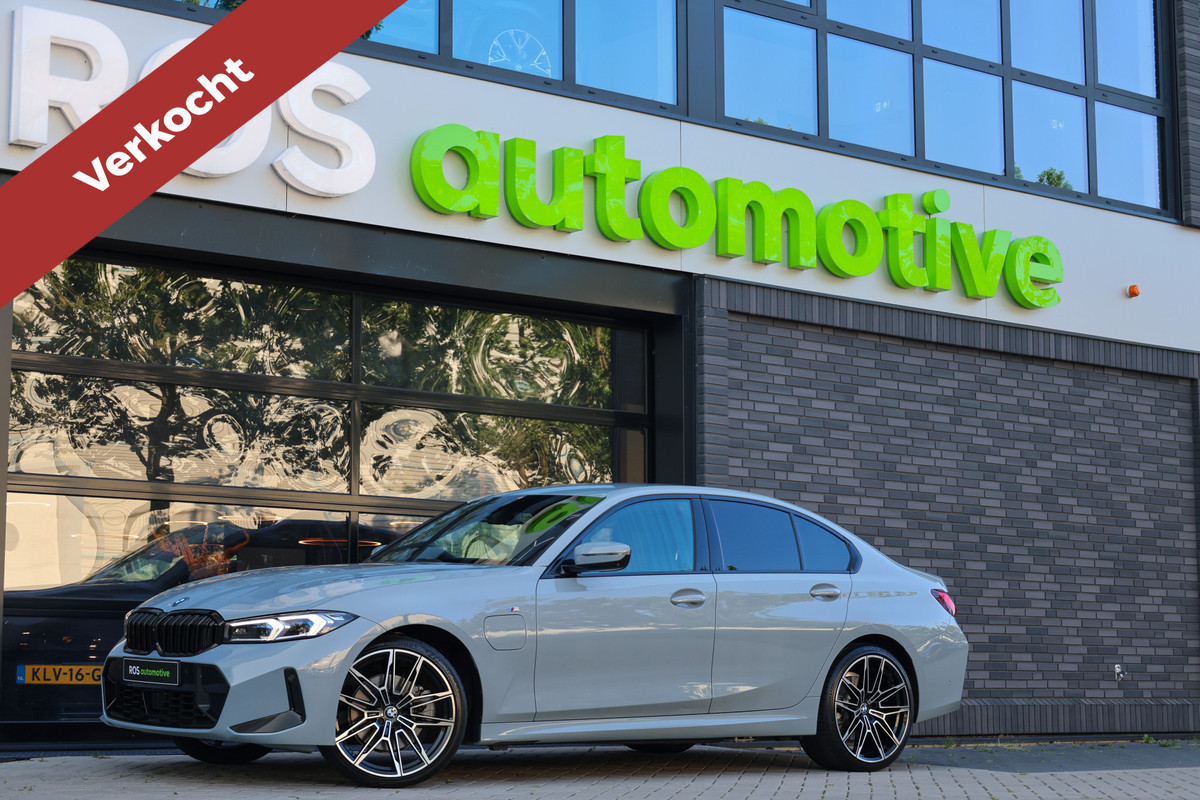 BMW 3-serie 330e M-SPORT | BTW | 360 | HUD | MEMORY | KEYLESS | LED | 20'' | ACC | LEDER | ELEK KOFFERKLEP |