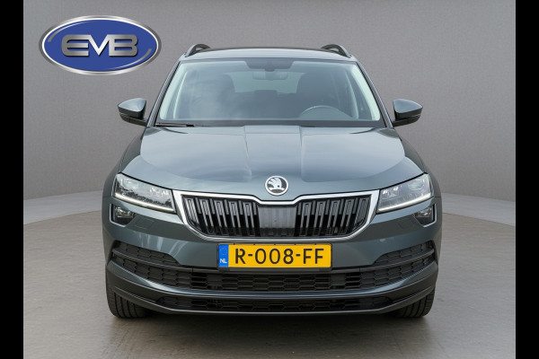 Škoda Karoq 1.5 TSI ACT Business Edition, trekhaak, stoelverwarming, navigatie, climaat controle