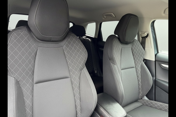 Škoda Karoq 1.5 TSI ACT Business Edition, trekhaak, stoelverwarming, navigatie, climaat controle