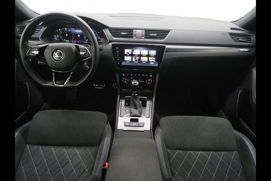 Škoda Superb Combi 1.4 TSI iV Sportline | Leder/Alcantara | Trekhaak | Carbon | 360 | Memory | Keyless | Adaptive Cruise