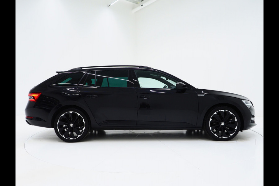 Škoda Superb Combi 1.4 TSI iV Sportline | Leder/Alcantara | Trekhaak | Carbon | 360 | Memory | Keyless | Adaptive Cruise