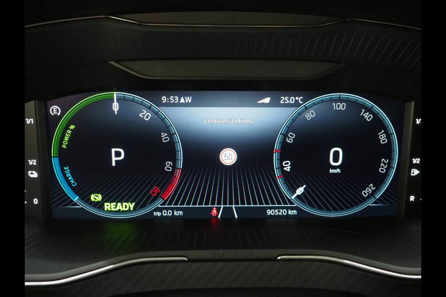 Škoda Superb Combi 1.4 TSI iV Sportline | Leder/Alcantara | Trekhaak | Carbon | 360 | Memory | Keyless | Adaptive Cruise