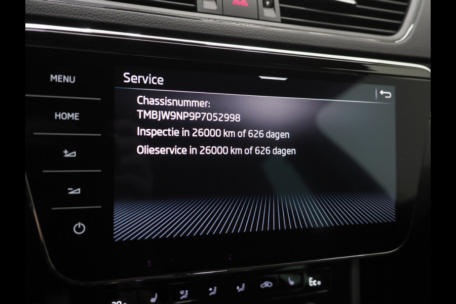Škoda Superb Combi 1.4 TSI iV Sportline | Leder/Alcantara | Trekhaak | Carbon | 360 | Memory | Keyless | Adaptive Cruise