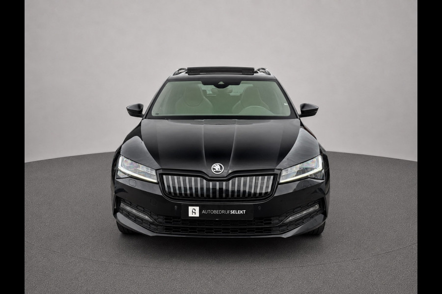 Škoda Superb Combi 1.4 TSI iV Sportline | Pano | Matrix LED | Trekhaak | Memory | ACC | Side Assist | Keyless | Dealer onderhouden