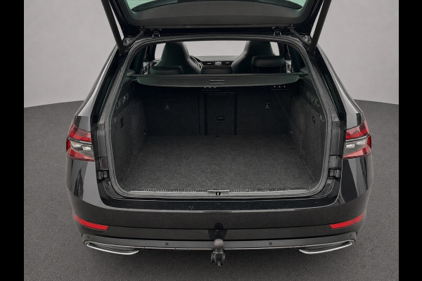 Škoda Superb Combi 1.4 TSI iV Sportline | Pano | Matrix LED | Trekhaak | Memory | ACC | Side Assist | Keyless | Dealer onderhouden