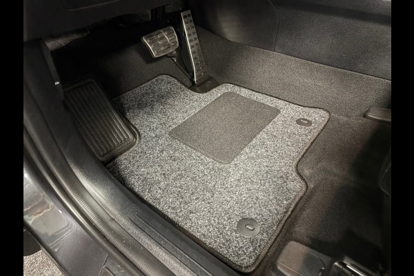 Kia Sorento 1.6 T-GDI Plug-in Hybrid 4WD ExecutiveLine*Head-up*Winter-Pakket*Leder*Trekhaak*