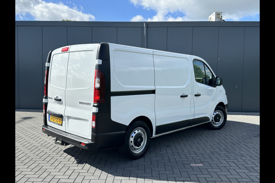 Renault Trafic 2.0 dCi 120 PK / L1H1 / 1e EIG. / **INRICHTING** / TREKHAAK / AIRCO / CRUISE / LED KOPLAMPEN