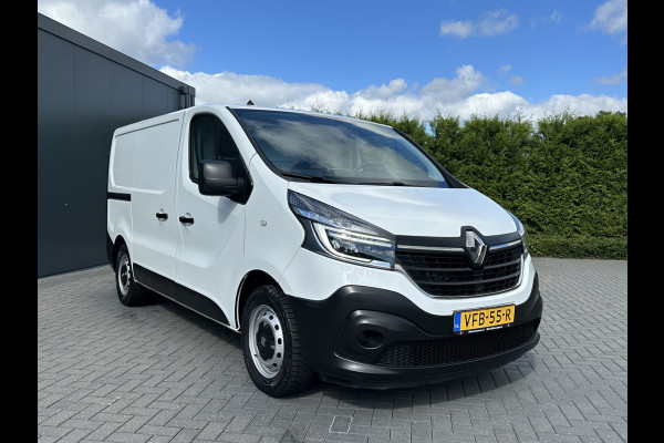 Renault Trafic 2.0 dCi 120 PK / L1H1 / 1e EIG. / **INRICHTING** / TREKHAAK / AIRCO / CRUISE / LED KOPLAMPEN