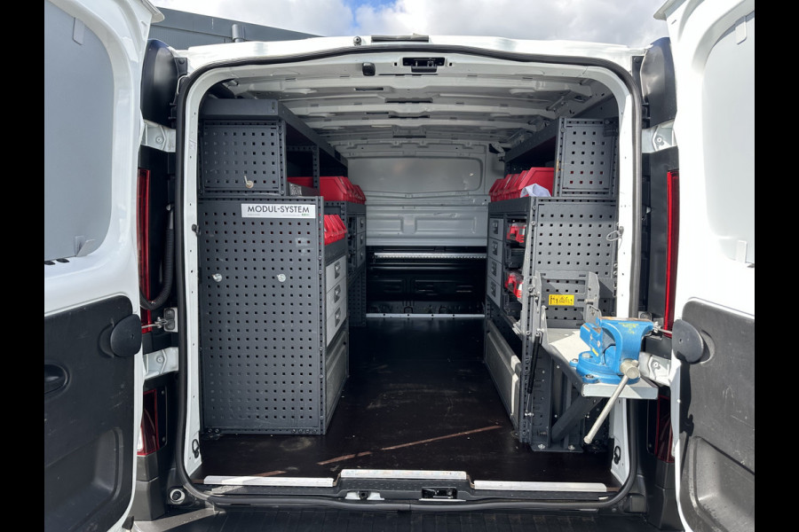 Renault Trafic 2.0 dCi 120 PK / L1H1 / 1e EIG. / **INRICHTING** / TREKHAAK / AIRCO / CRUISE / LED KOPLAMPEN