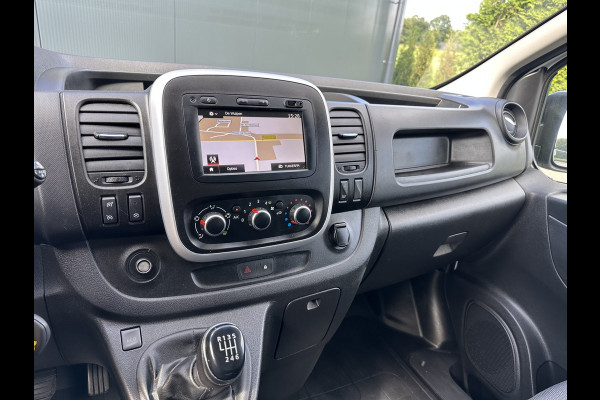 Renault Trafic 2.0 dCi 120 PK / L1H1 / 1e EIG. / **INRICHTING** / TREKHAAK / AIRCO / CRUISE / LED KOPLAMPEN