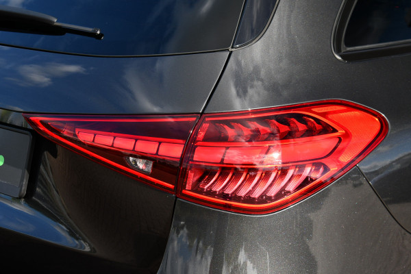 Mercedes-Benz C-Klasse Estate 300 e AMG Line Distronic Night Leder laser-LED