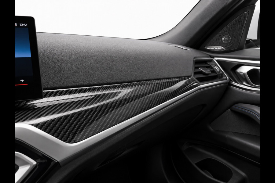 BMW 4 Serie Cabrio 420i M-Sport | Brooklyn Grey | Harman Kardon | 19 inch | Facelift | Widescreen | Stoelverwarming | Carbon