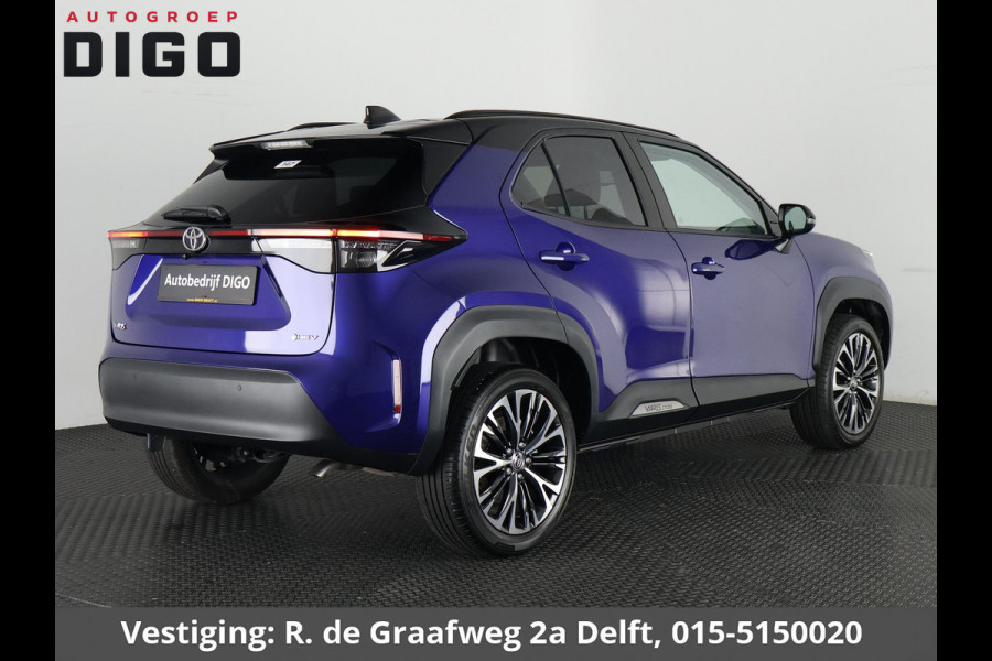 Toyota Yaris Cross 1.5 Hybrid 130 Executive Bi-Tone | HUD | Parkeersensoren | Stuur- & Stoelverwarming | Navigatie | BSM