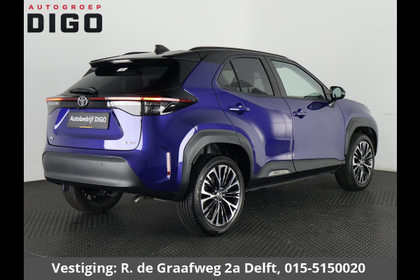 Toyota Yaris Cross 1.5 Hybrid 130 Executive Bi-Tone | HUD | Parkeersensoren | Stuur- & Stoelverwarming | Navigatie | BSM