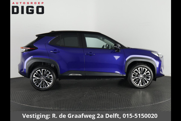 Toyota Yaris Cross 1.5 Hybrid 130 Executive Bi-Tone | HUD | Parkeersensoren | Stuur- & Stoelverwarming | Navigatie | BSM